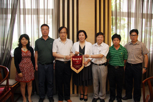 Ӣ������������������ƶ�������������ó����