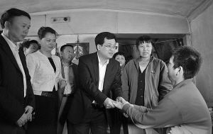 7��������Ǯ���ֵ��ǧ��Ԫ