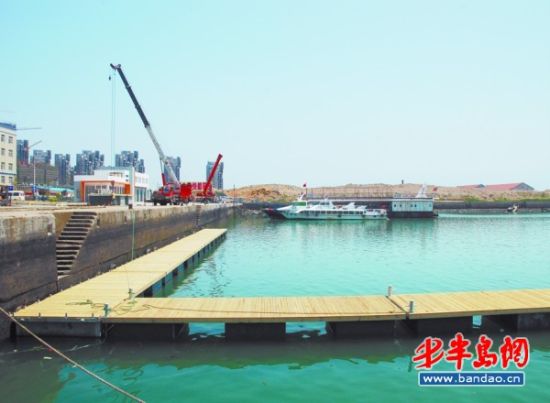 �����·�������ͷ��Ͷ��ʹ���洬ͳһͣ��