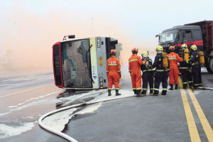 ̩����·�͹�º�·�����101·�������������ײ������