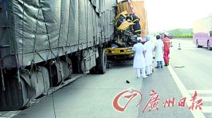 ǰ����̥�º�׷β�¹����һ��һ��