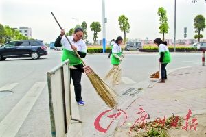 闫文静助农民工融入当地