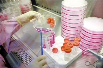 艾滋病疫苗实验室首开放