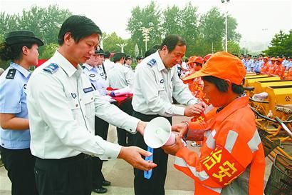 600名保洁员当起民警“眼线”