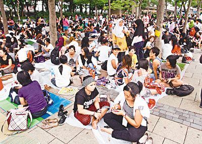 香港外佣最低工资调高至3920港元 增幅4.8%