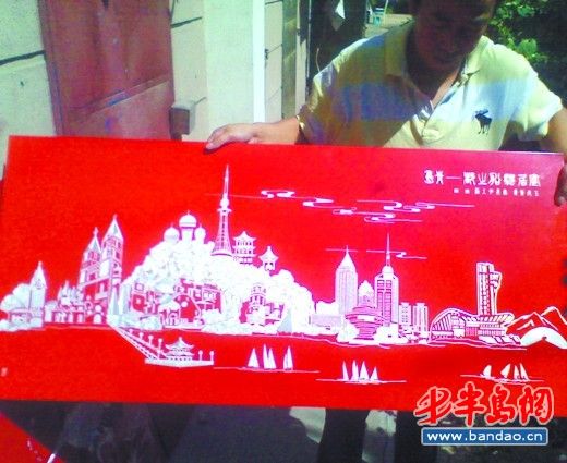 不刻木头刻金属80后小伙自研绣雕