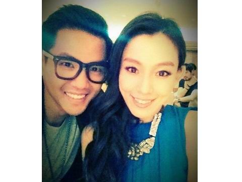 港媒爆料陈建州与<em>辣妹</em>夜店亲密<em>聊天</em>_新浪新闻