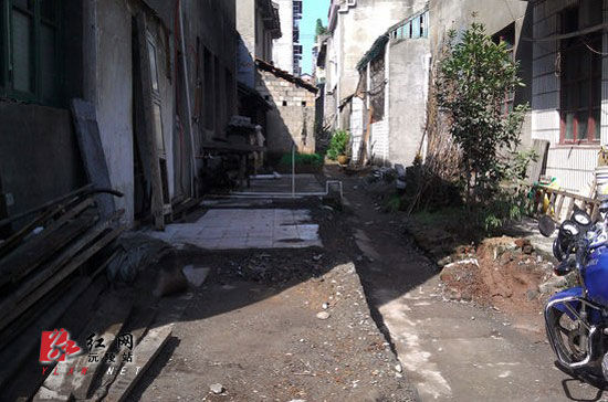 沅陵县:哈尔井旧小区改造 龙须沟将变幸福花园