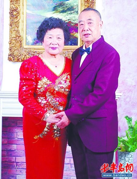 信报继续征集金婚夫妻 去影楼免费拍婚纱照