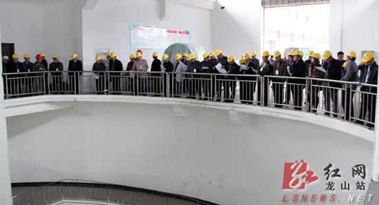 ��������������ҵ�׽����������ɽ�ٿ�