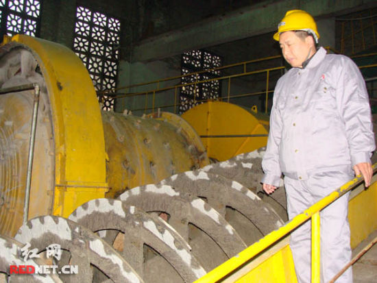 ����ɫ������ҵ�Ƚ����ˡ������£���ɽ�ġ�ʵ�ɼҡ�