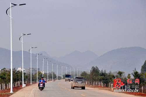 218盏节能路灯将照亮新田新嘉公路新田城区段