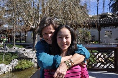 美国父母为中国养女保存原生文化 日子过得很中国_新浪新闻