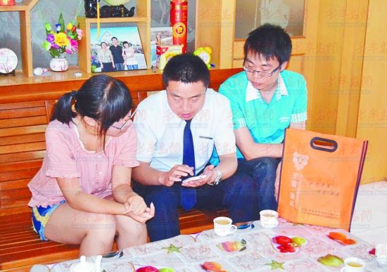 莱西爱心企业为丁旭飞送去勤工俭学岗位