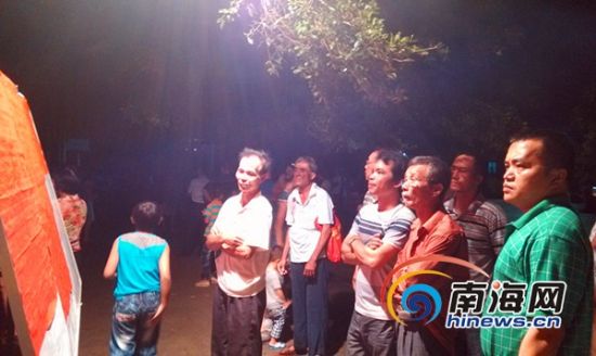 海口石山镇美社村举行爱心助学 今年筹款近14