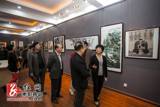 衡阳县首届美术作品展开幕