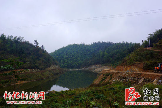 王彬 通讯员 黄健 天门乡地处新化的西部,东连西河,南接古台山,文田