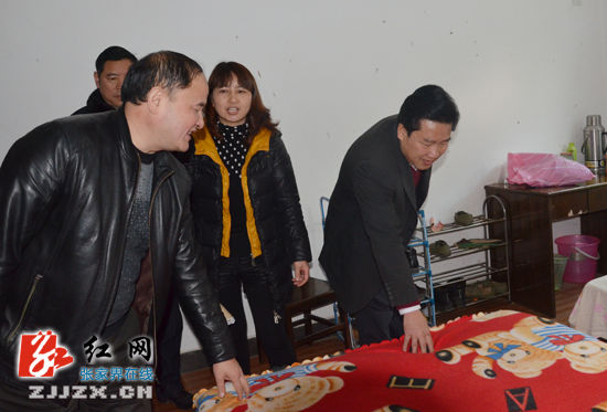 张家界常务副市长杜芳禄赴武陵源开展四走四