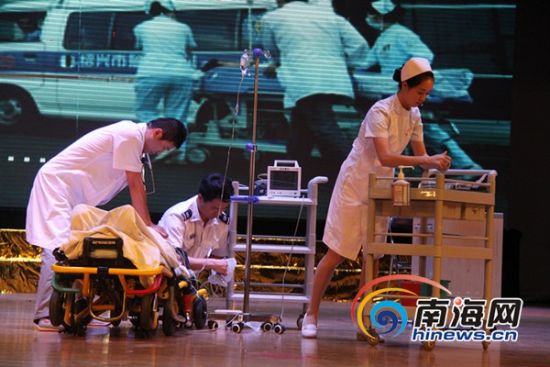 海南省人民医院庆祝护士节 95名护士坚守岗位
