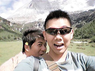 三峡学院大三小伙万里独闯天涯