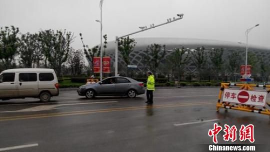 江苏省运会交通演练全城600余车辆齐奔场馆无堵