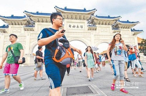 台观光部门发旅游须知业者：多数大陆游客遵从