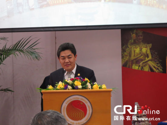 �й��������������鳤:�й������˹�ϵ�־÷�չ��Ҫ����һ����֧��