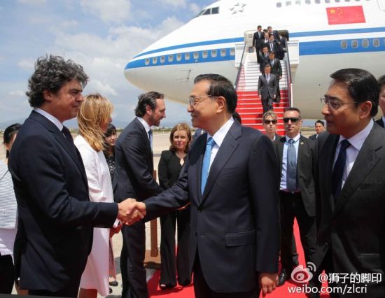 李克强圆满结束拉美四国访问返回北京 经停西班牙