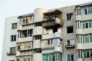 沈阳:居民楼煤气爆炸