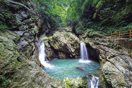 黑山谷景区