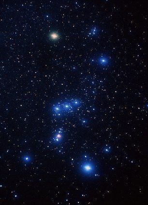 红巨星抛射细节图像曝光:气体延伸370亿公里(