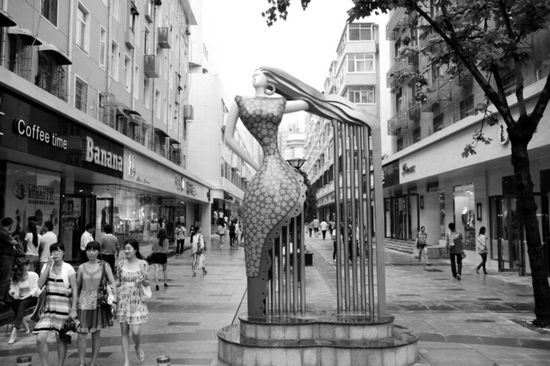 合肥女人街更添了女人味(图)