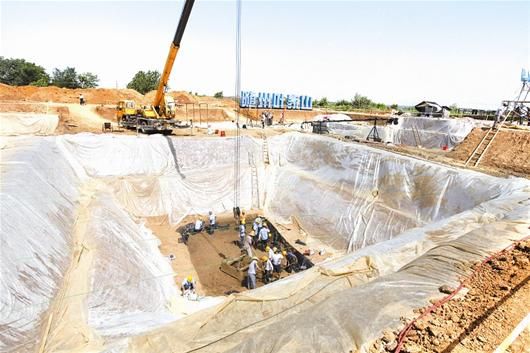 图文:随州叶家山出土精美编钟 比曾侯乙编钟早