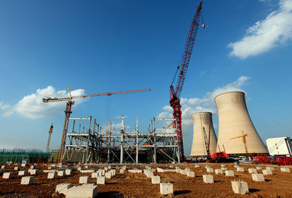 电厂三期工程2×100万千瓦超超临界燃煤发电机组工程项目正在紧张施工