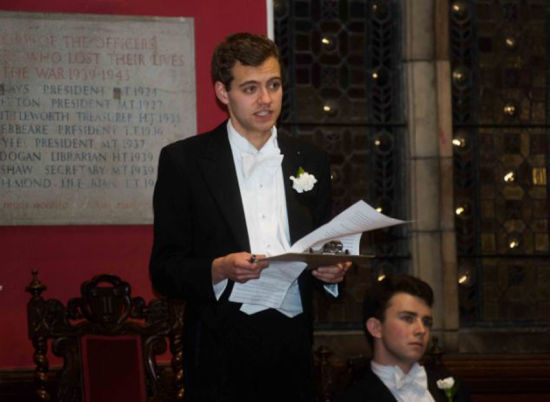 牛津大学高富帅才子因强奸罪被捕(组图)