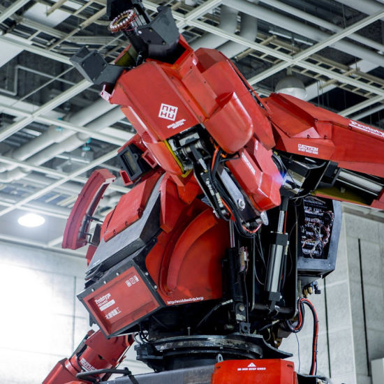 日本巨型机器人接受美国战书 盼用格斗决胜负