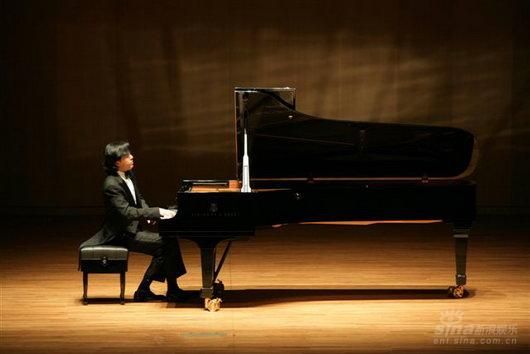 中国学钢琴的人数超过3000万人，但仍谈不上普及。