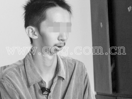 少年身患怪病11年来牙齿掉光下颌骨消失(图)