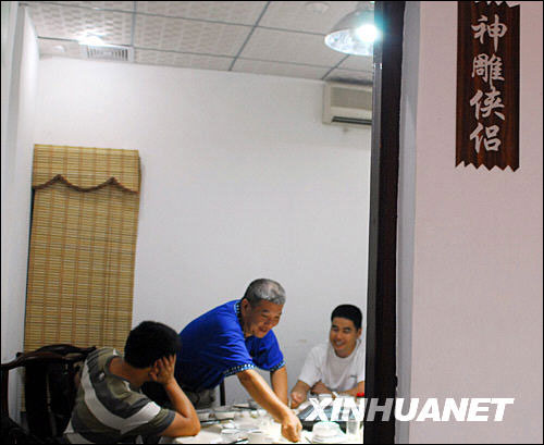 武侠主题餐厅亮相海口(组图)