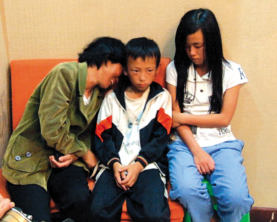 车主领回被扣摩托车时突然死亡