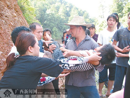 岑溪那个村人口最多_...相关工作人员到岑溪市筋竹镇云龙村调研(3)