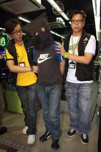 �永����������һ�������Ʒ�걻���������ѳ�һ֧M16��ǹ 