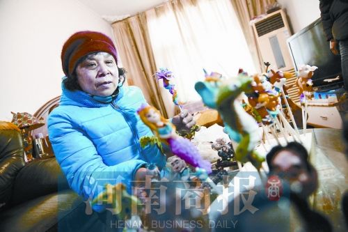��3������������������Ǯ�󶼸���һ�����ӣ�ֻΪ�����β���������������