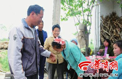 ���գ��书�ػƼҴ壬����Ů������������Ԫ����ʾ��л �������� ������ ��