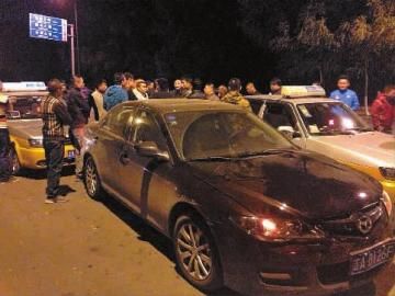 ���Դﳵǰ���ϵĻҳ�ӡ���������� �������� ��С�� ��