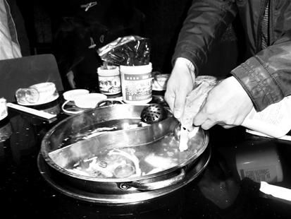 ͼΪ���Ž����Ӽ�����ˮ��ɻ�ѧ���  ����