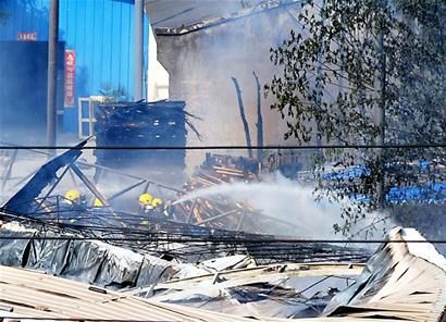 �·��������кͽְ죬��Ϊ�纸�����ǻ���������Ա����