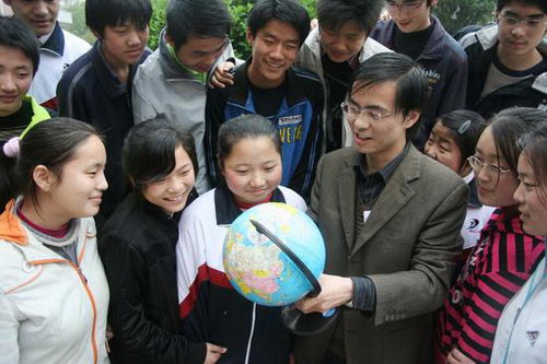 图文:安徽中学生开展世界地球日科普教育活动