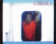 男子误点扒上动车5分钟后被救下(图)