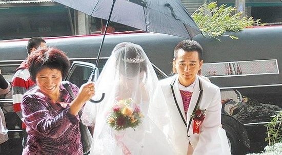 ���˺�����(��)�����������鳵���񳵣���������Ҫ�ͱ��˲�һ��������Դ��̨�塶ƻ���ձ���